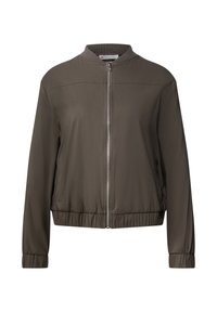 Olivgrön bomberjacka i lättviktsmaterial, med dragkedja fram, ribbad krage och elastiska ärmslut. Slät textur, avslappnad design.