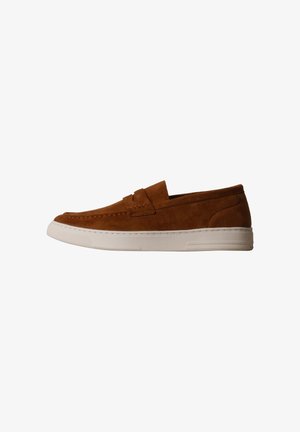 Elong, MOCASSIN BASSE À ENFILER ELONG - Zapatos sin cordones - camel