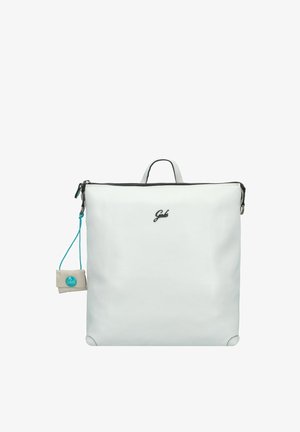 Weißer Leder-Rucksack mit strukturiertem Finish, oberem Griff, Reißverschluss und blauer Akzentmarke. Mit einem Logo auf dem Frontpanel ausgestattet.