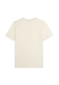 T-shirt a maniche corte di colore bianco sporco, mostrato da dietro su uno sfondo bianco.