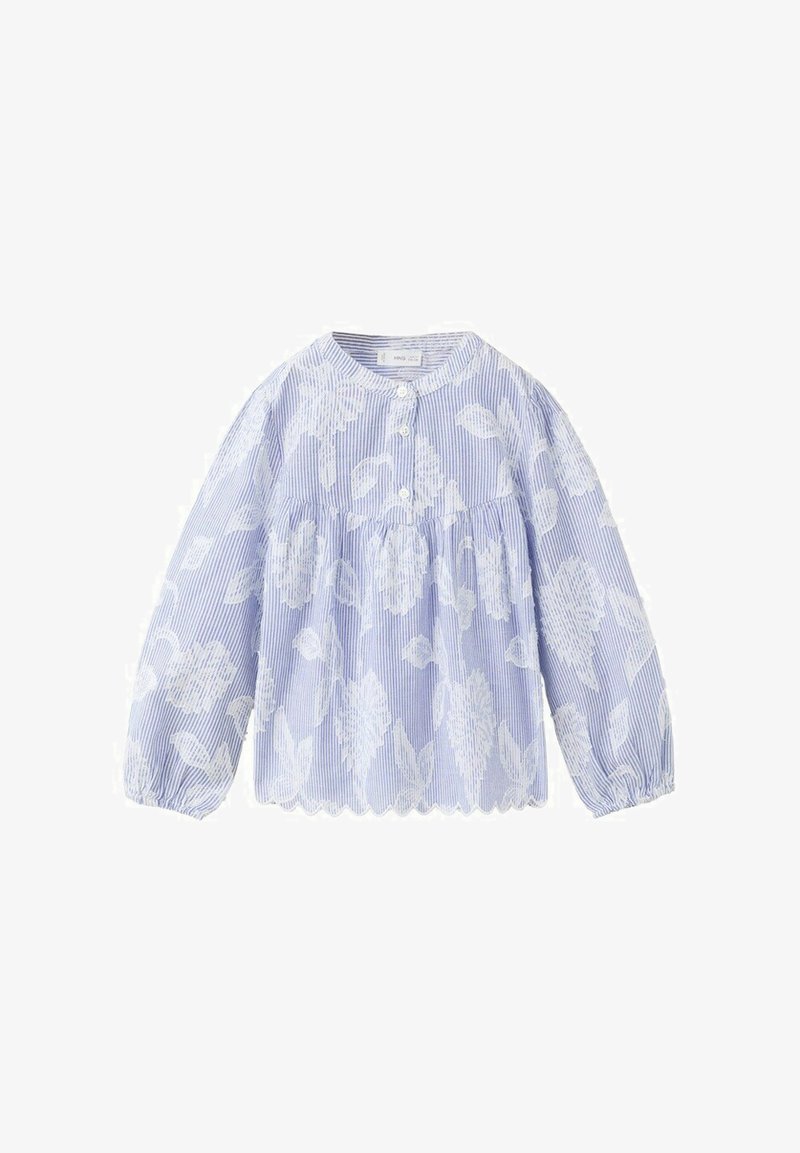 Svetlomodrá blúzka s dlhým rukávom s bielym kvetinovým vzorom, tromi gombíkmi vpredu, stiahnutým pásom, elastickými manžetami a zvlneným lemom.