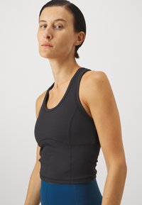 Sweaty Betty ALL DAY ACTIVE CROPPED TANK - Viršus - black