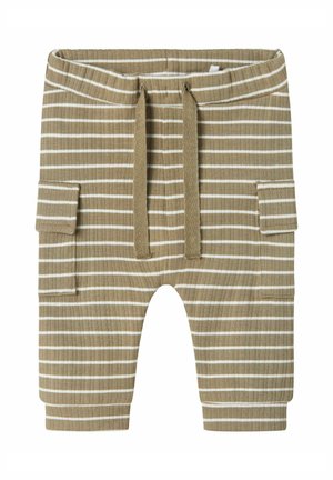 Shorts a righe per bambini in beige e bianco, realizzati in tessuto a coste. Presentano un elastico in vita, un cordino e due tasche laterali.