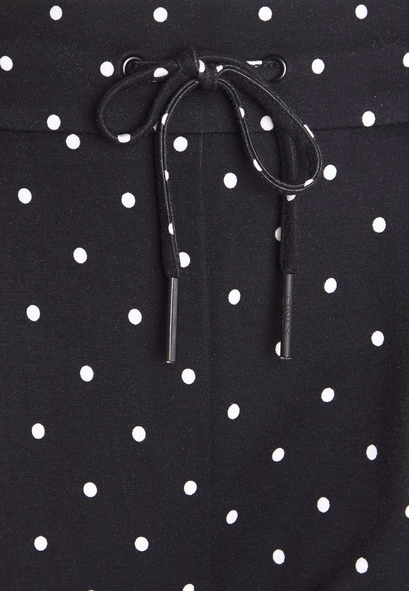 Only Tall Onlpoptrash Easy Dot Pant Pnt Tall Kangashousut Black Musta Zalando Fi
