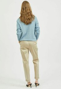 VILA VIRIL V-NECK L/S - Stickad tröja - captains blue