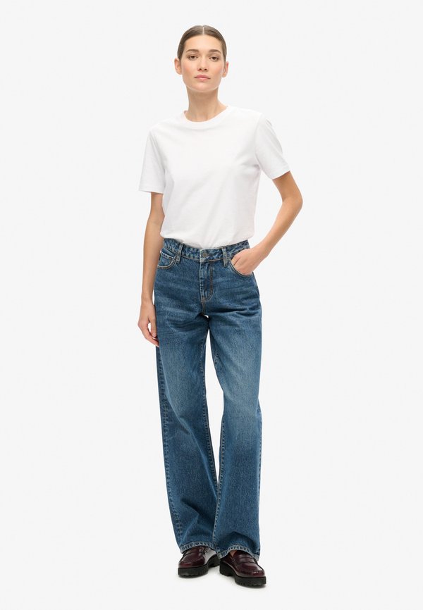 MID RISE WIDE LEG  - Flared Jeans