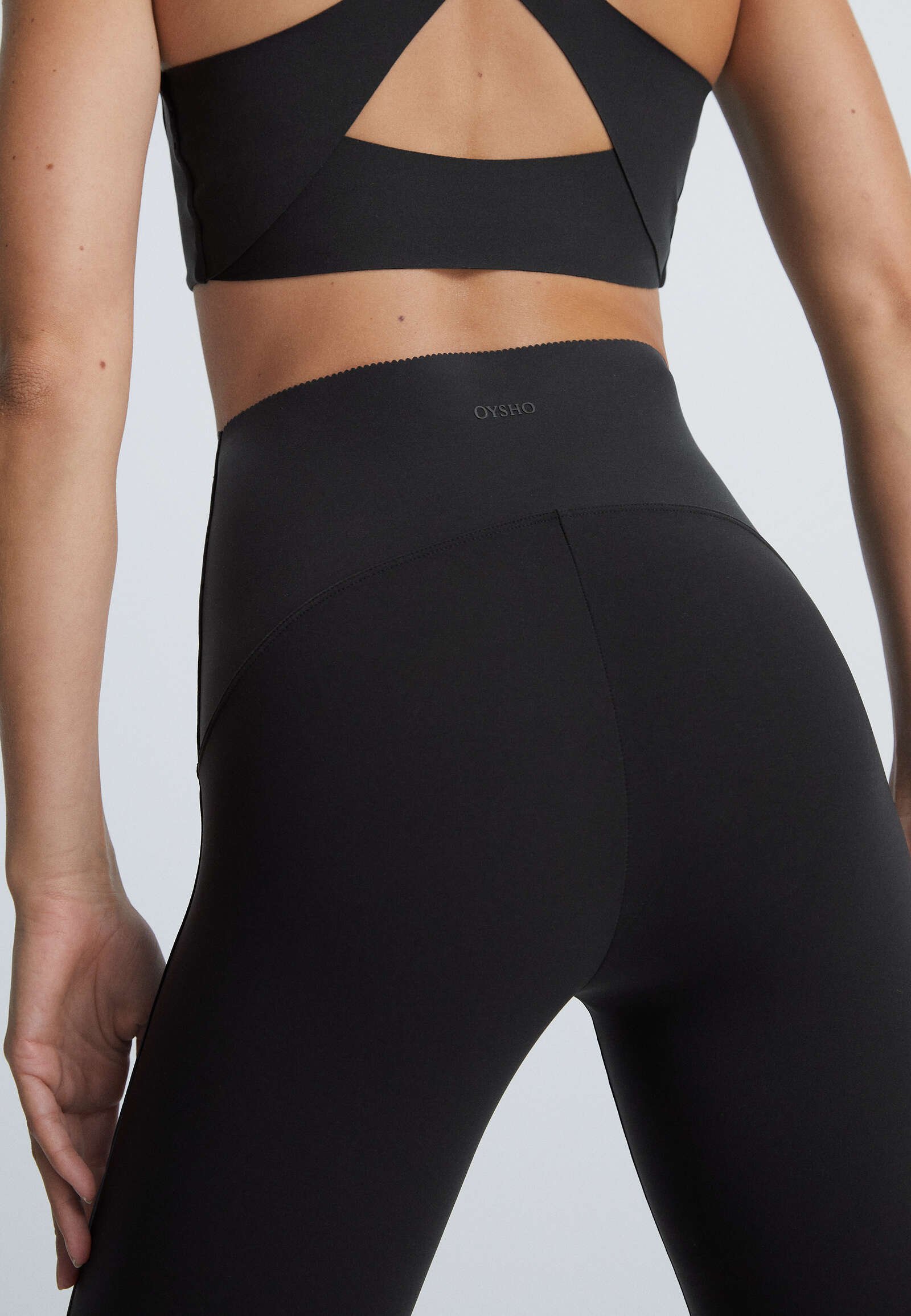 oysho compression leggings