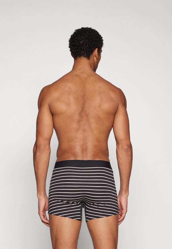 MEN SOLID BASIC VINTAGE 4 PACK - Trunks2