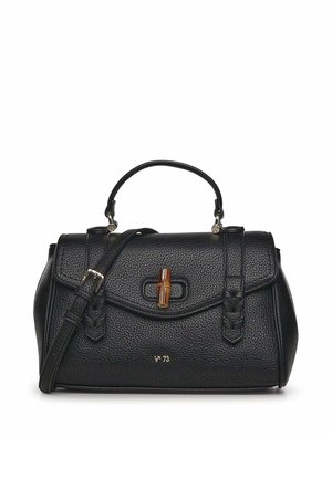 Zwarte leren handtas met textuur, voorzien van een handvat aan de bovenkant, afneembare schouderriem, houten sluiting en een klein goudkleurig "V 73" logo aan de voorkant.