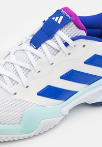 adidas Performance BARRICADE 13 - Tenisice za sve terene - footwear white/lucid blue/semi flash aqua