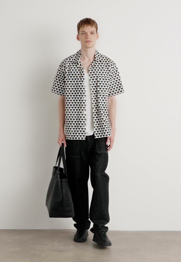 KENJI HARTS - Shirt3