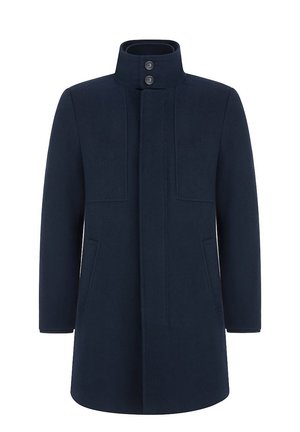 Granatowy wełniany płaszcz z wysokim kołnierzem, dwoma przednimi kieszeniami i zapięciem na trzy guziki. Gładka tekstura i dopasowany fason z prostą sylwetką.