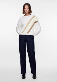 Pieces MILO LS KAC FC - Maglione - cloud dancer