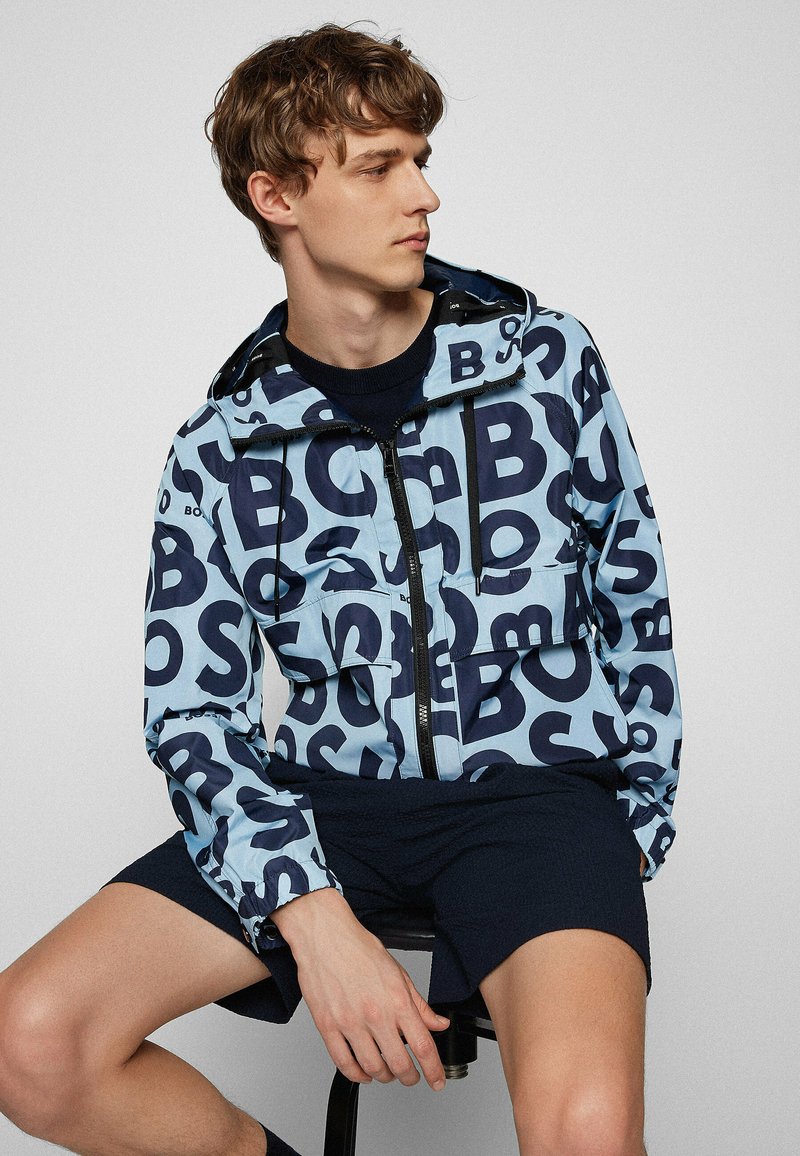Herren Leichte Jacken | BOSS CHANNING Übergangsjacke light blue/hellblau - QK48130 Herren Leichte Jacken | BOSS CHANNING Übergangsjacke light blue/hellblau - QK48130