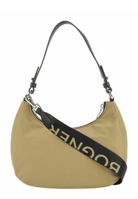 Khaki nylon handtas met een gebogen vorm, zwarte leren schouderband en een opvallend logo gedrukt op de band; voorzien van een zilveren rits.