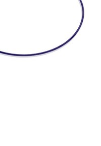 Filo circolare viola con una superficie liscia, caratterizzato da un design sottile e a spirale. Le estremità si assottigliano leggermente per formare un anello completo.