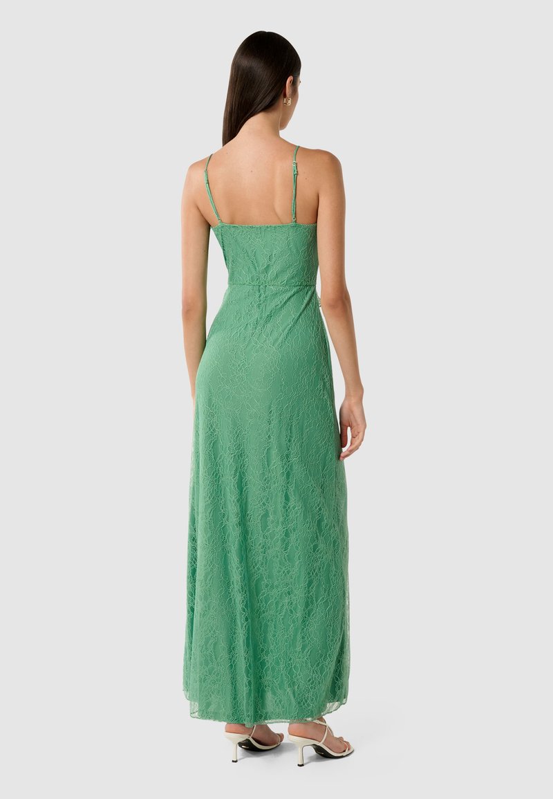 Forever New MAYBELLE RUFFLE - Cocktail dress / Party dress - green spruce/ green - Zalando