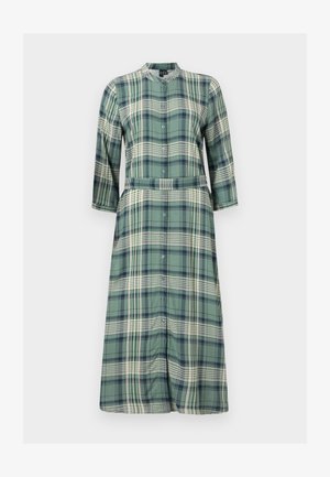 Μακριά καρό φόρεμα σε πράσινο χρώμα, με κουμπιά μπροστά, γιακά, τρία τέταρτα μανίκια και ζώνη στη μέση. Ομαλή υφή υφάσματος.