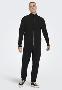 Only & Sons ONSAVI BEAM TAP - Jeans Tapered Fit - black denim