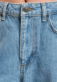 DEF TRIP BAGGYS - Relaxed fit jeans - light blue
