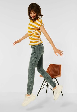 Slim fit jeans - grün