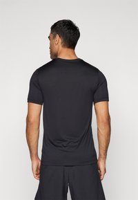 zalando nike t shirt