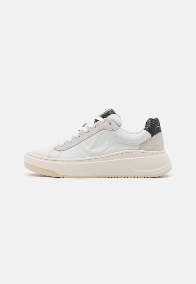BRIDGET TRAINER - Sneakersy niskie - white/cedre