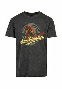 Šedé bavlněné tričko s grafikou hudebníka s kytarou, obklopeného vyzařujícím motivem a jménem "Eric Clapton" ve žluté barvě.