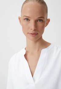 comma casual identity Camicetta - weiß