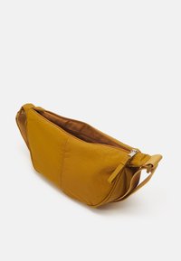 Vero Moda VMLIA CROSS OVER - Keresztpántos táska - rubber