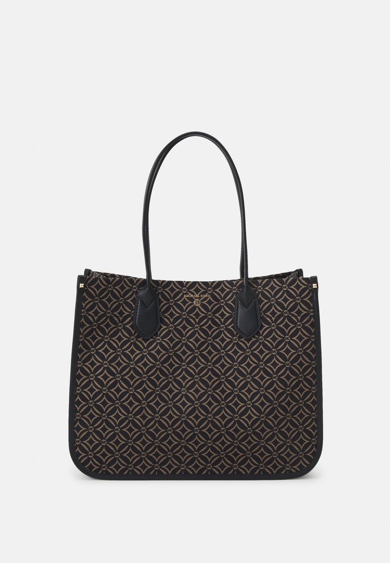 Sac fourre-tout à motif noir et marron avec deux fines poignées doubles et un détail discret de logo doré au centre supérieur.