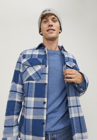 Jack & Jones PREMIUM JPRROY - Vapaa-ajan kauluspaita - estate blue