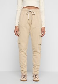 Pantalones cargo - fog beige