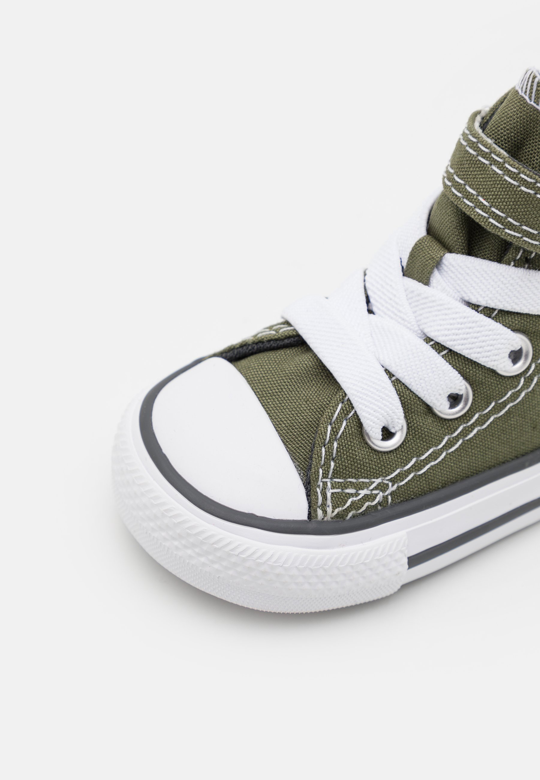 low heel converse