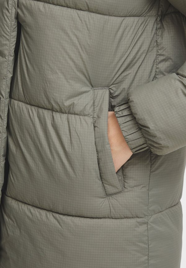 OXTAMMY - Winter coat - vetiver2