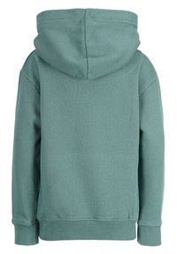 Turkoosi huppari, puuvillamateriaalia, jossa on suuri huppu, ribbireunat hihansuissa ja helmassa sekä pehmeä pinta. Takakuva näyttää siistit linjat.