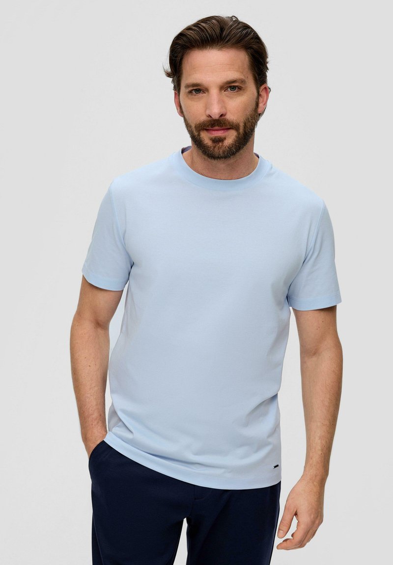 s.Oliver BLACK LABEL MIT CREW NECK - Jednoduché tričko - hellblau