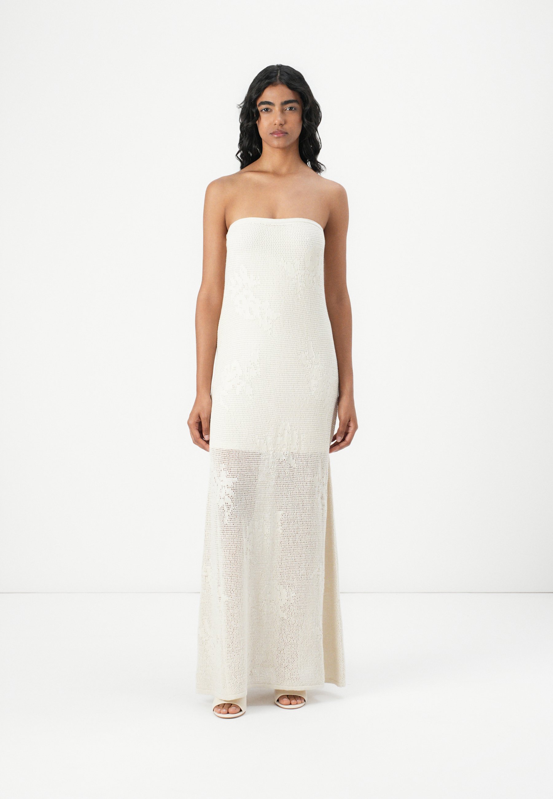 Abercrombie & Fitch STRAPLESS MAXI DRESS - Maxi dress - white - Zalando