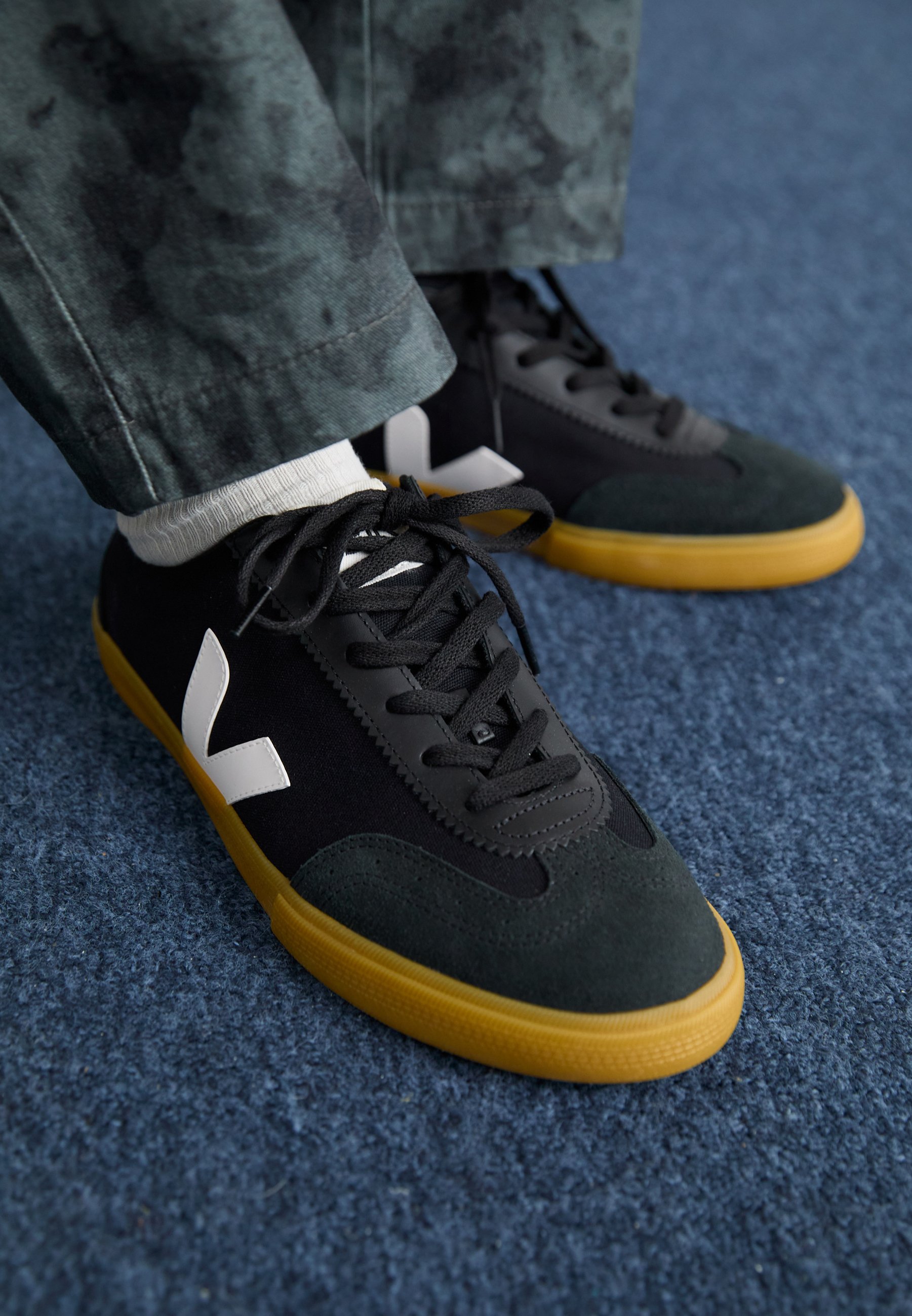 Veja - Sneakersy niskie/czarny - Zalando.pl