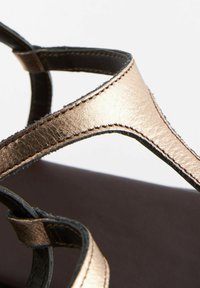 Next FOREVER COMFORT REGULAR WIDE FIT - Sandaler - metallic