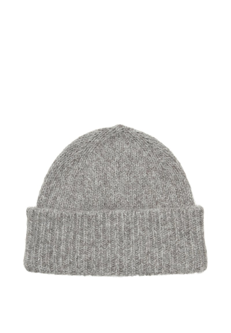Szara dzianinowa czapka z miękkiego materiału z prążkowanym mankietem, zaokrąglonym czubkiem i teksturowanym wykończeniem. Odpowiednia na chłodniejszą pogodę.