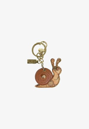 Porte-clés en forme d'escargot en cuir texturé marron avec une coquille ronde. Il dispose d'un anneau en métal doré pour l'attacher et d'un petit détail de logo.