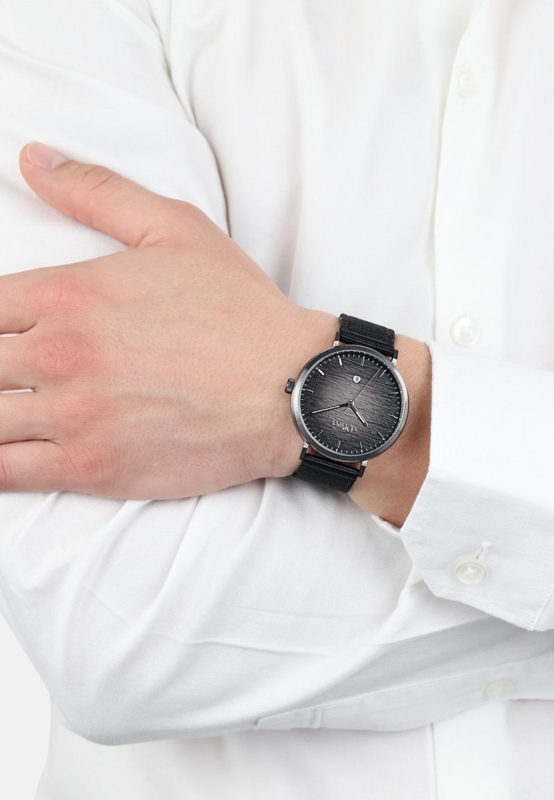 s.Oliver Horloge - schwarz