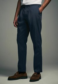 Next REGULAR FIT - Stoffhose - navy blue