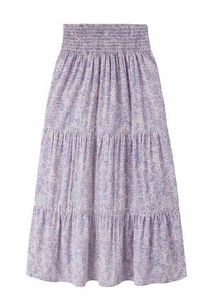 Lavendlivärvi kihiline seelik volditud vöökohaga, millel on õrn paisley ja lillemustrit lilla ja roosa toonides.