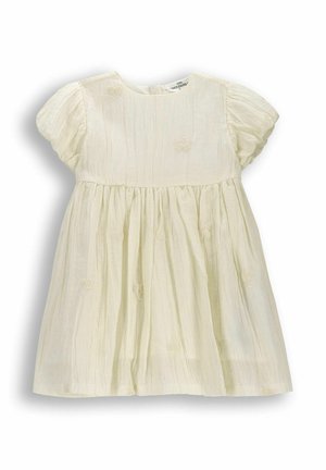 Kremowa sukienka dziecięca z krótkimi bufkami, marszczoną spódnicą i delikatnym kwiatowym haftem na lekkiej tkaninie.