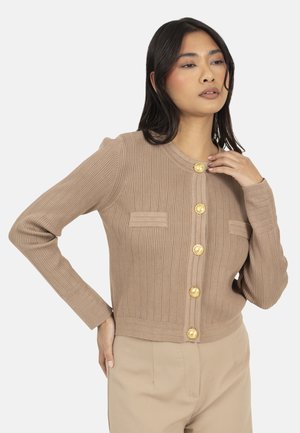 BUTTON THROUGH WITH MOCK CHEST POCKETS. - Cardigan - beige