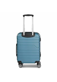 Blauer Hartschalenkoffer mit horizontalen Rillen, schwarzen Akzenten, einem ausziehbaren Griff und vier Rollen für Mobilität.
