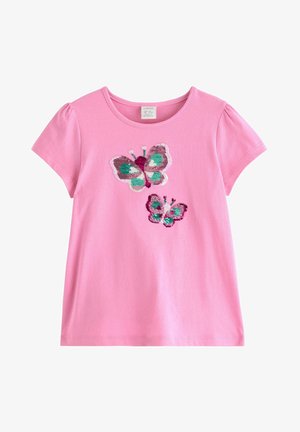 Lyserød børnet-shirt med korte ærmer og to butterfly-designs i palietter i turkis, lilla og sølv på fronten.
