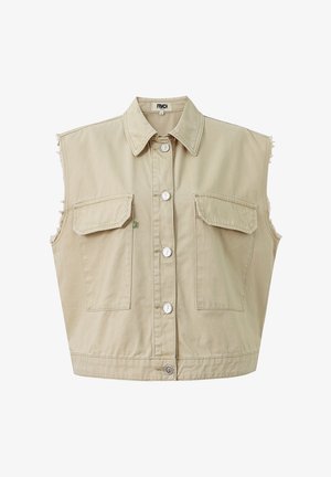 Veste sans manches beige en coton avec un col, deux poches avant et des emmanchures effilochées. Dispose d'une fermeture à boutons et d'une texture subtile.